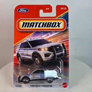 Matchbox 2024 Skybusters Air Force Base Ford Police Interceptor